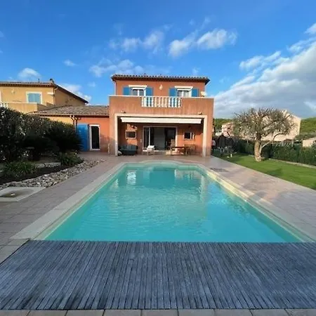 Les Citronniers - Piscine 100 M De La Feriehus